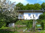 Freizeitgrundstück mit gemütlichem Bungalow mitten im Naturparadies in Zell (Mosel) - Bungalow