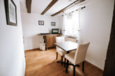 Wunderschön restauriertes Fachwerkhaus mit 5 Ferienapartments, Garten und Terrasse in Ellenz-Poltersdorf, bei Cochem - Küche 2. ZG