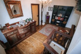 Wunderschön restauriertes Fachwerkhaus mit 5 Ferienapartments, Garten und Terrasse in Ellenz-Poltersdorf, bei Cochem - Tee-und-Weinbereich