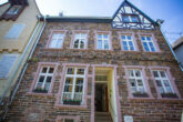 Attraktives Mehrfamilienhaus mit 6 Apartments und Ausbaureserve - Vorderansicht