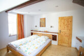 Attraktives Mehrfamilienhaus mit 6 Apartments und Ausbaureserve - Studio DG