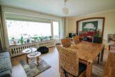 Modernisiertes Mehrfamilienhaus mit Garten, Dachterrasse und fantastischem Ausblick in Zell, Mosel - Wohnzimmer EG